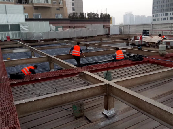 無錫蘇州防水公司：高分子聚合物液體防水材料的優越性介紹